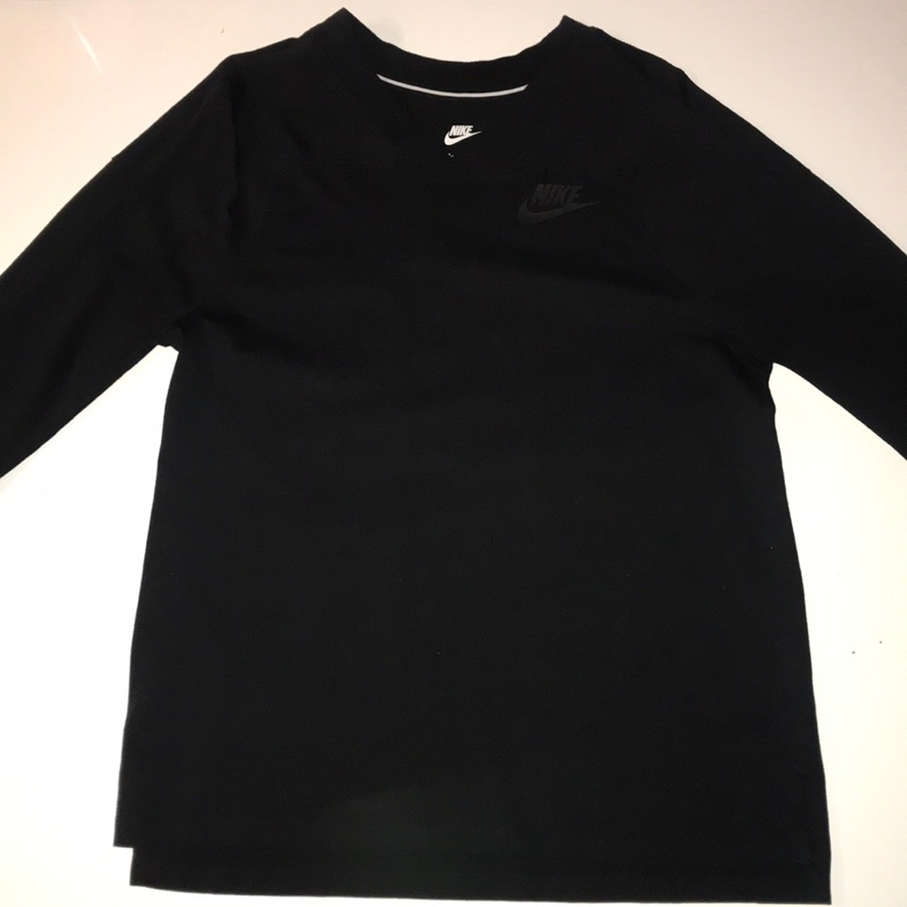 NIKE sportswear